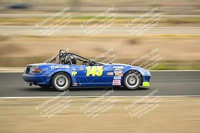 media/Jan-26-2025-CalClub SCCA (Sun) [[cfcea7df88]]/Group 5/Race/